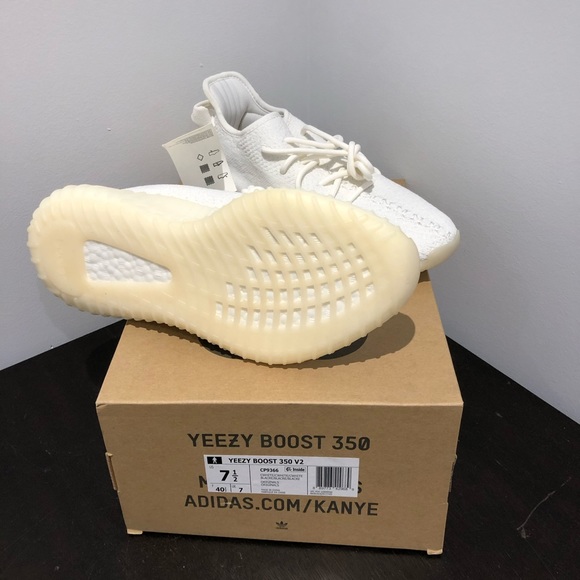 Adidas Yeezy Boost 350 V2 - Picture 4 of 6
